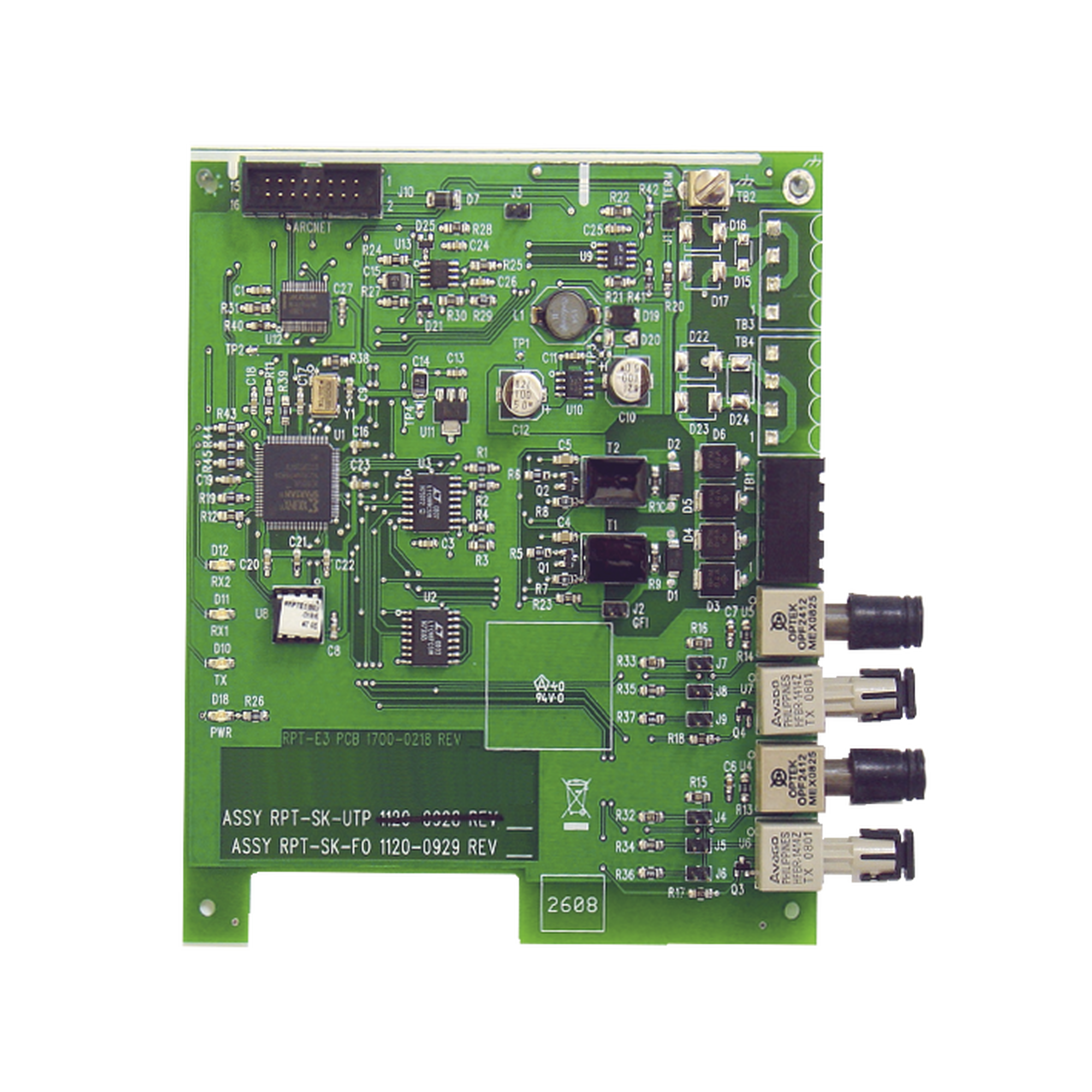 Repetidor de red por par trenzado de cobre.